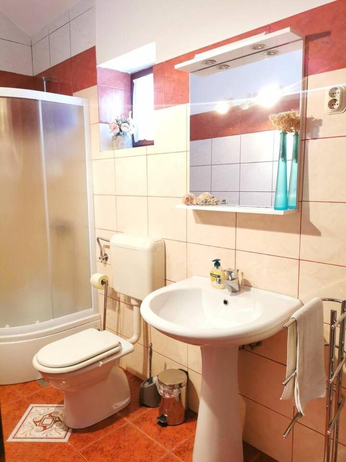 Apartment Biljana Бол Экстерьер фото